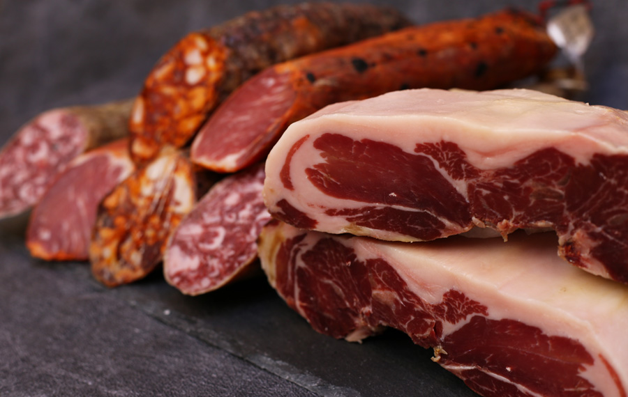 charcutería ibéricos donostia. jamón ibérico de bellota